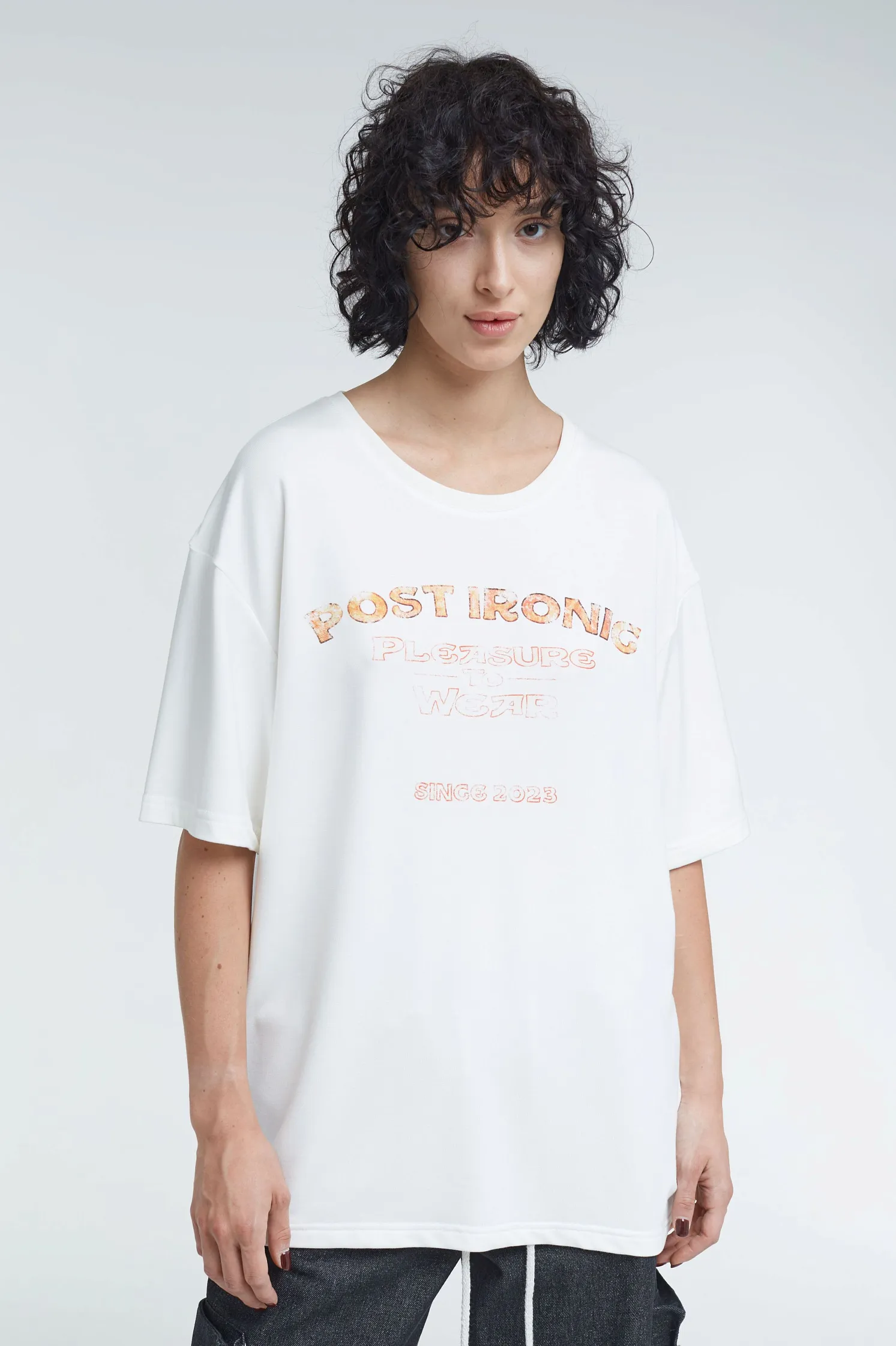 Футболка Pleasure to Wear 